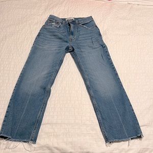 Abercrombie mid blue raw hem ankle straight ultra high rise denim jeans